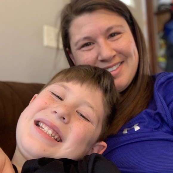 Meet your Posher, Paula - Picture 3 of 3